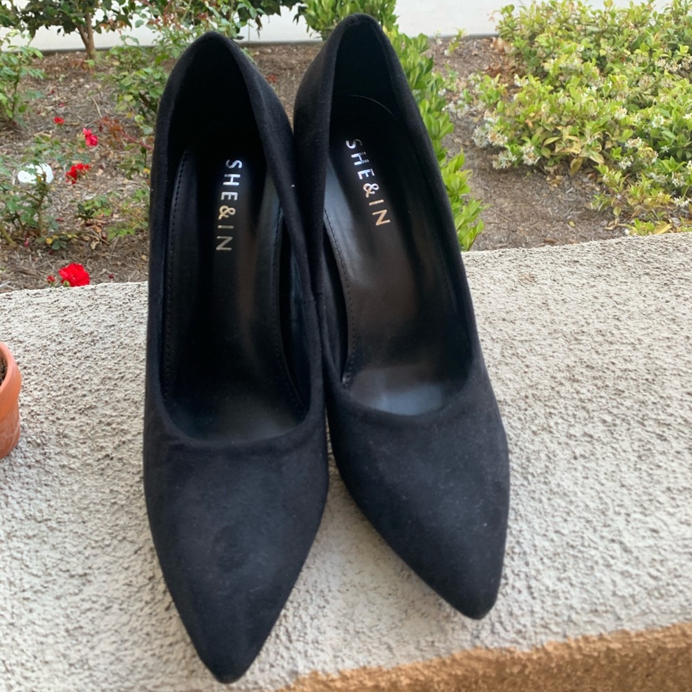 New Pointed Heels